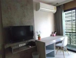 现代沙吞酒店 曼谷